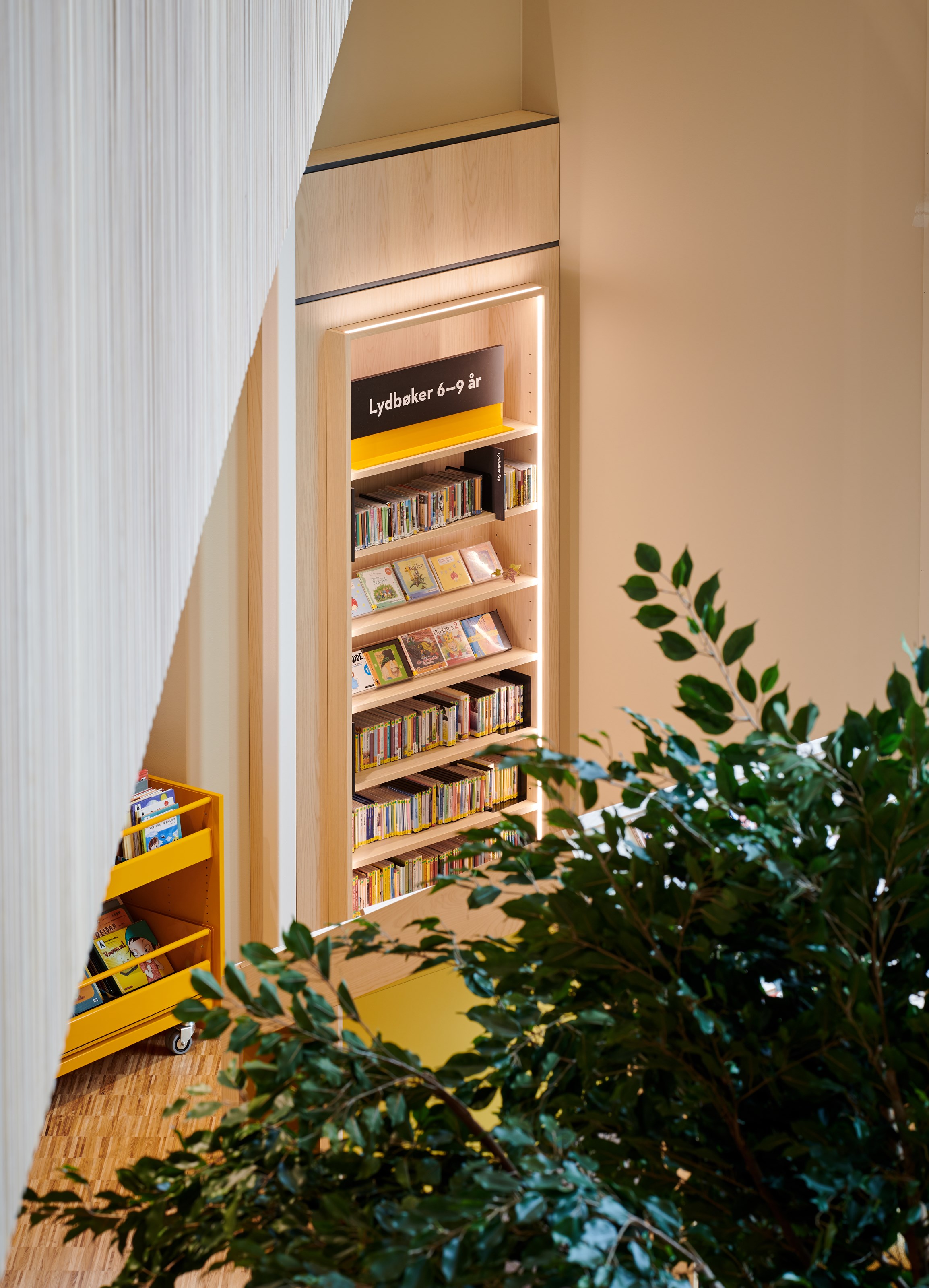 naro-asane-large-foto-pal-hoff